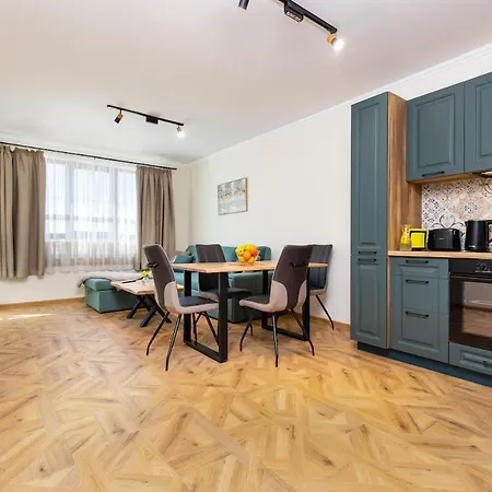 Alvera 1br With Private Parking Пловдив