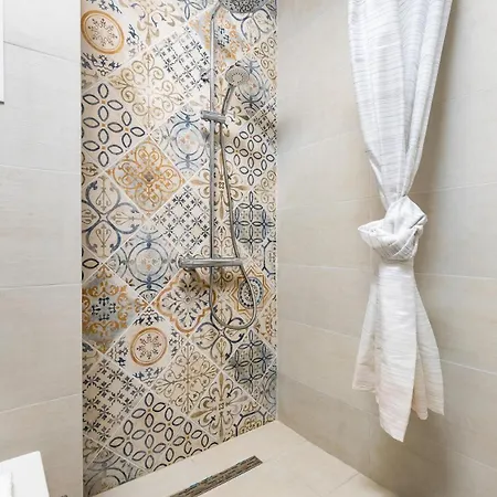 Appartamento Alvera 1br With Private Parking Plovdiv