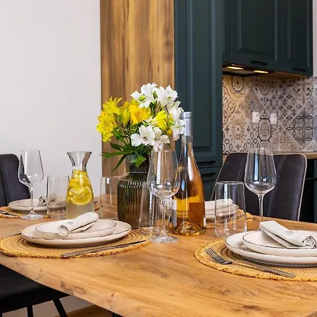 Alvera 1br With Private Parking Пловдив