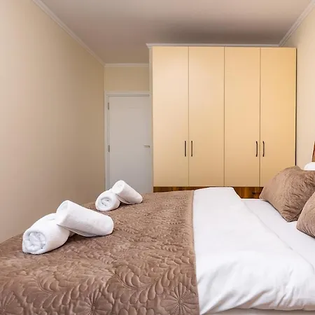 Alvera 1br With Private Parking Appartamento Plovdiv