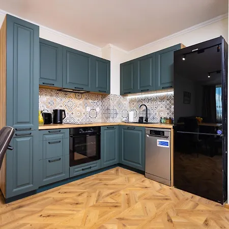 Alvera 1br With Private Parking Appartamento